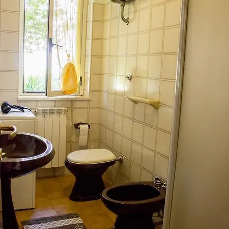 I Ciliegi Bed & Breakfast *